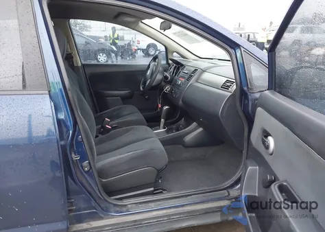 2011 Nissan Versa 1.8S z USA, uszkodzony, nr VIN 3N1BC1AP1BL450699